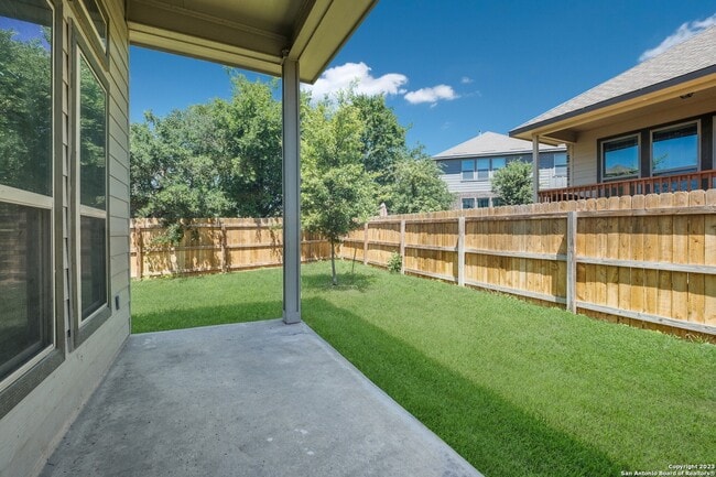 Photo - 11723 Bricewood Heights (Helotes, TX) House