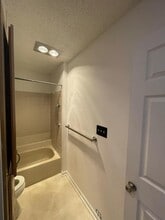 Building Photo - 11843 Braesview