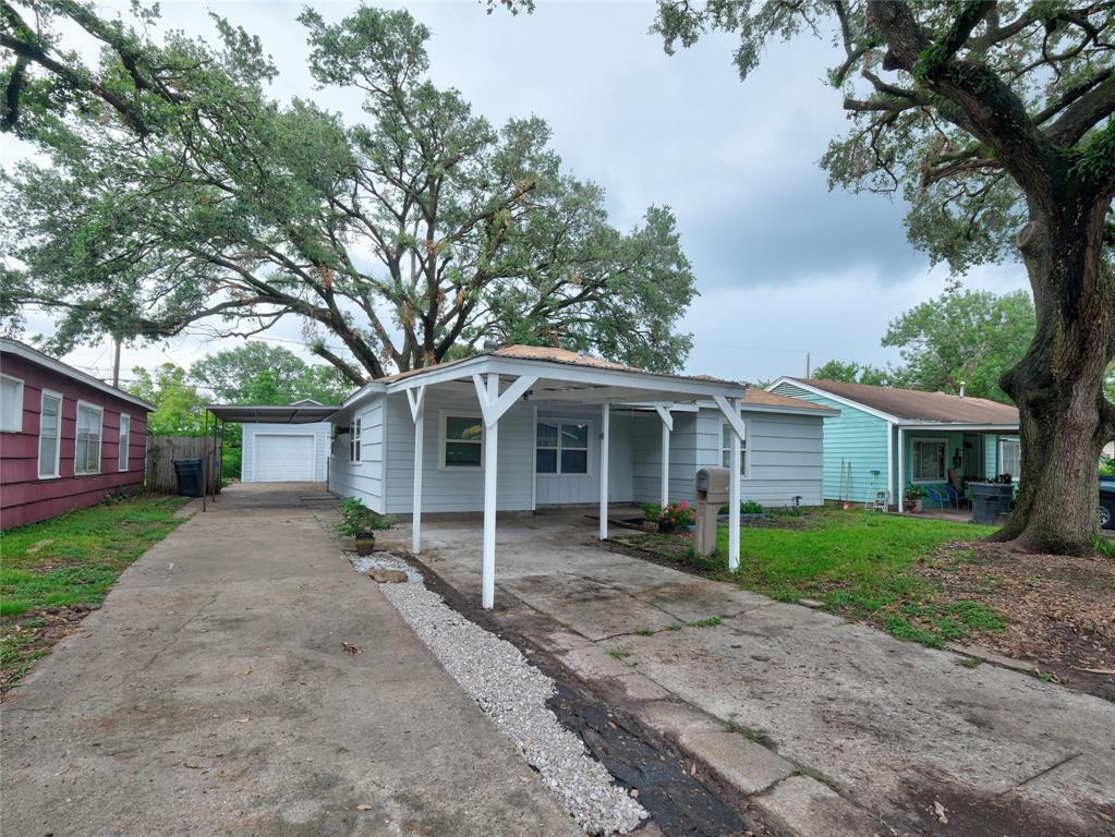 Foto principal - 6742 Limestone St
