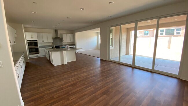 Foto del edificio - 24603 Fair Oaks Ln