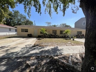 Building Photo - 1320 NE 117th Terrace