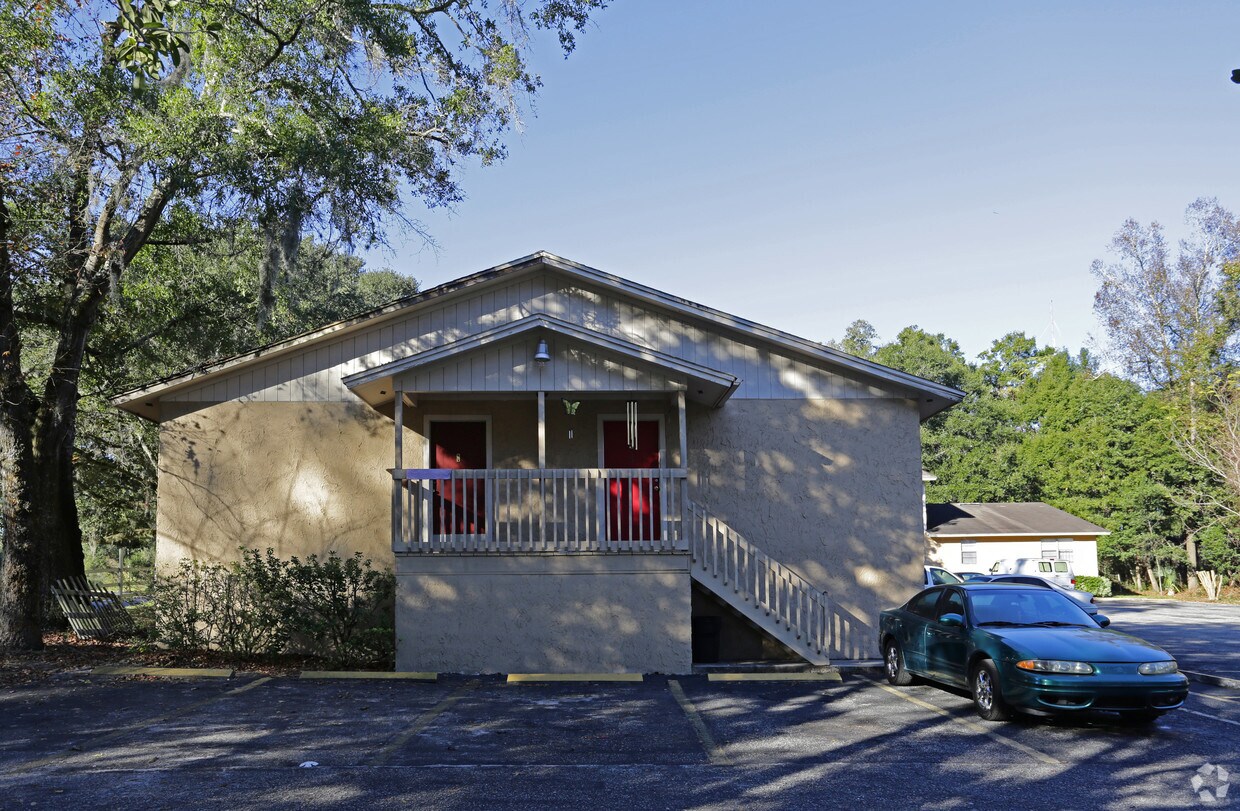 Foto del edificio - Creekside Woods Apartments
