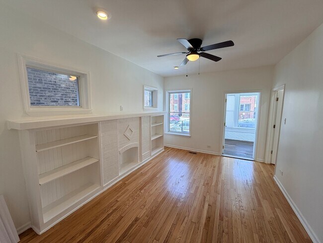 Foto del edificio - 7553 S Evans Ave