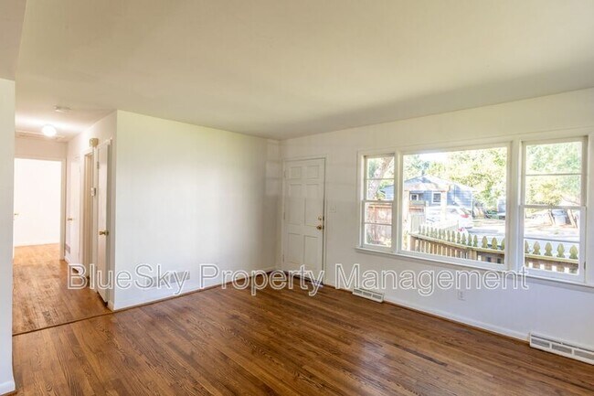 Foto del edificio - 104 Stratford Ct