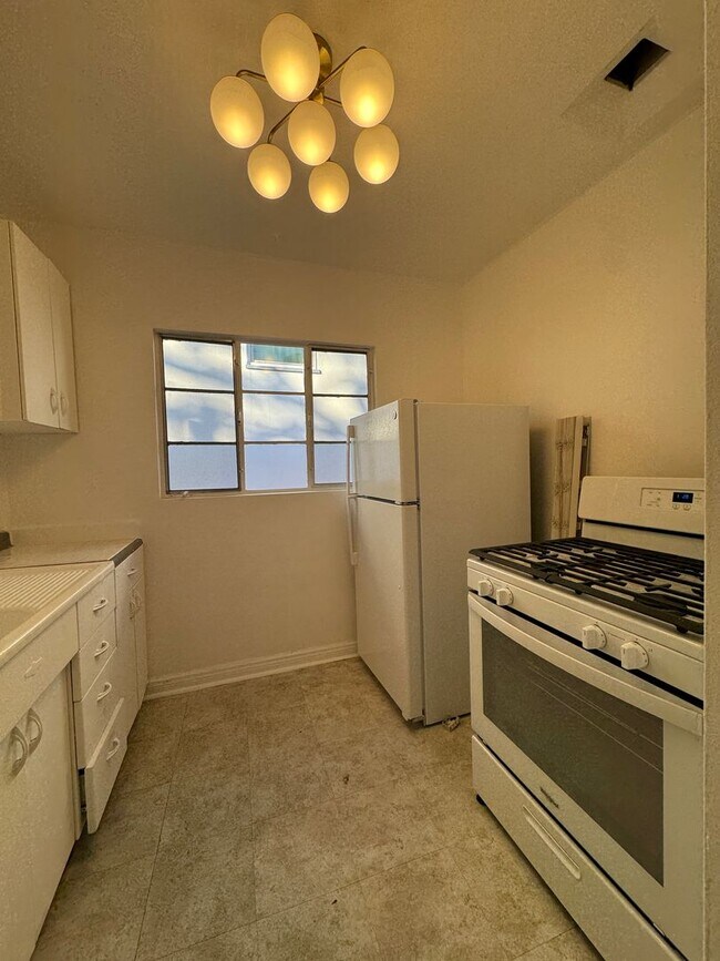 Foto del interior - Hayworth Courtyard Apartments – West Hollywood Living