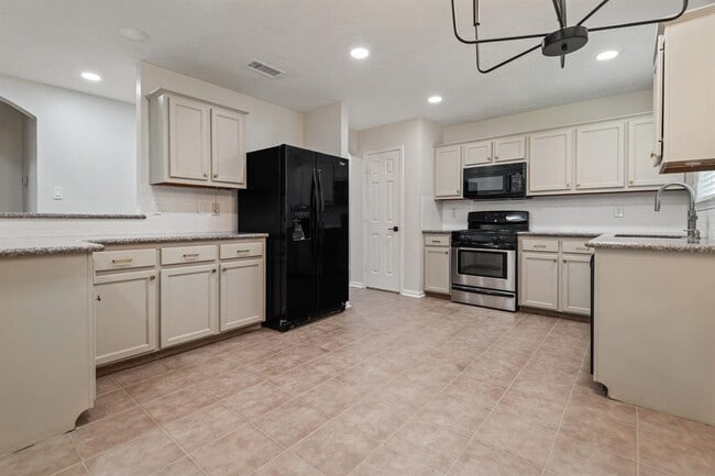 Foto del edificio - 16138 Cypress Trace Dr