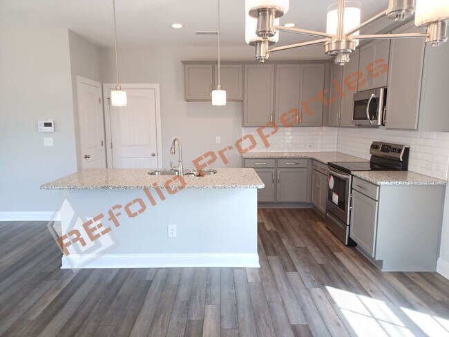 Building Photo - Brand New 4 BD 2-Car Garage Home @ Cottage...