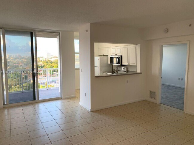 Foto del edificio - 1 Glen Royal Pkwy