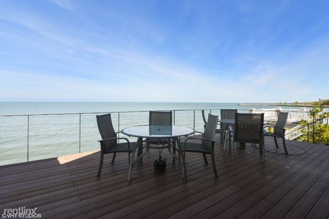 Building Photo - 4 br, 2 bath House - 6 Shore Drive