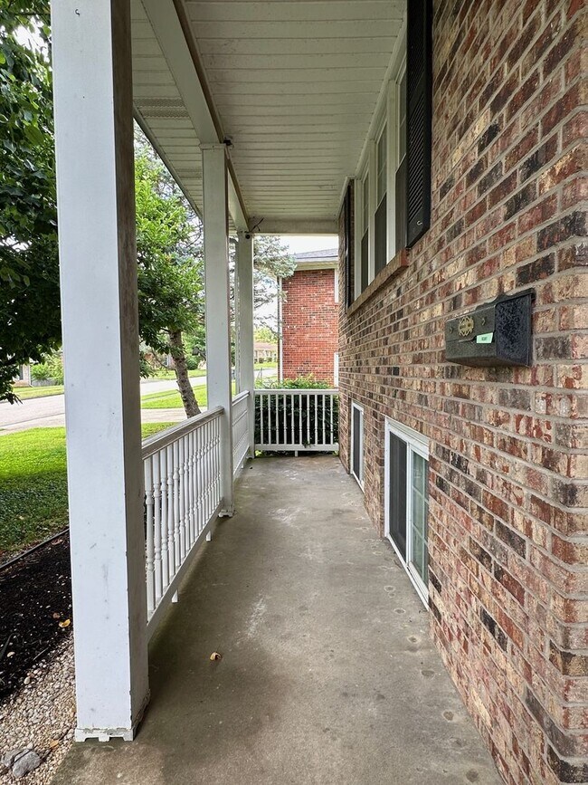 Foto del edificio - 3486 Ormond Cir