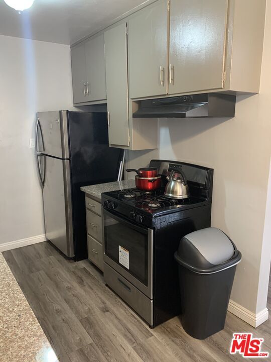 Foto del edificio - 544 W 41st Dr