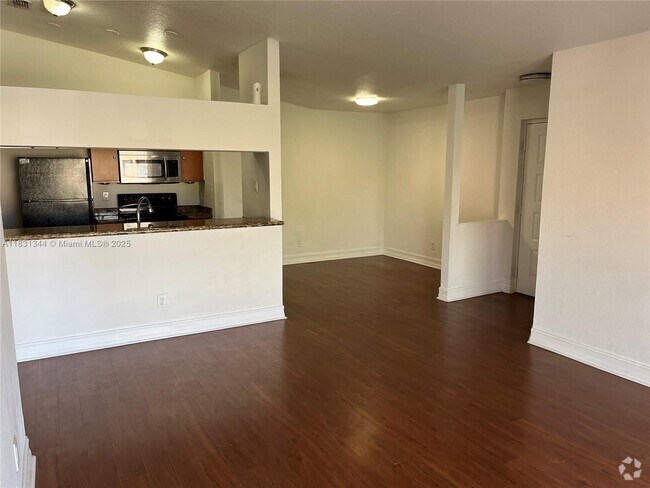 Building Photo - 10630 SW 157th Ct