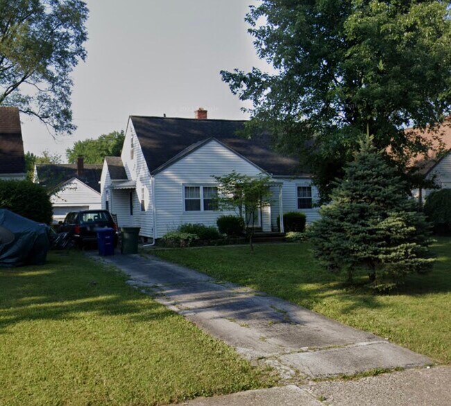 Foto del edificio - 1279 E N Broadway St