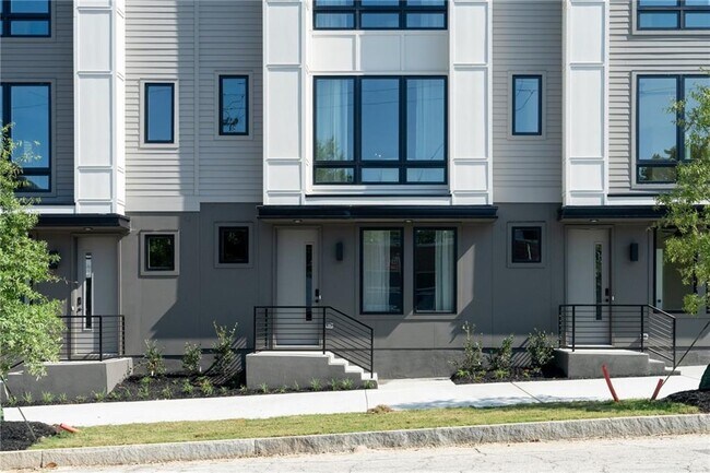 Foto del edificio - 1160 Ormewood Ave SE