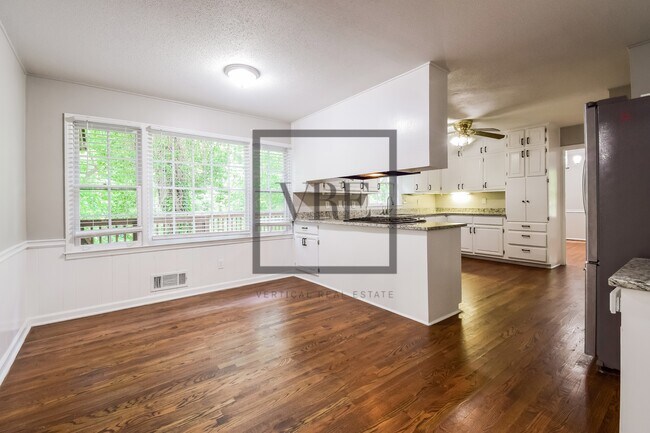 Foto del edificio - 4533 Holliston Rd
