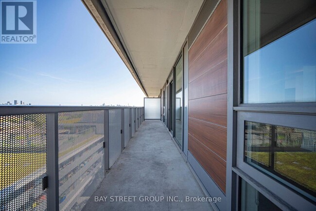 Building Photo - 160 Flemington Rd