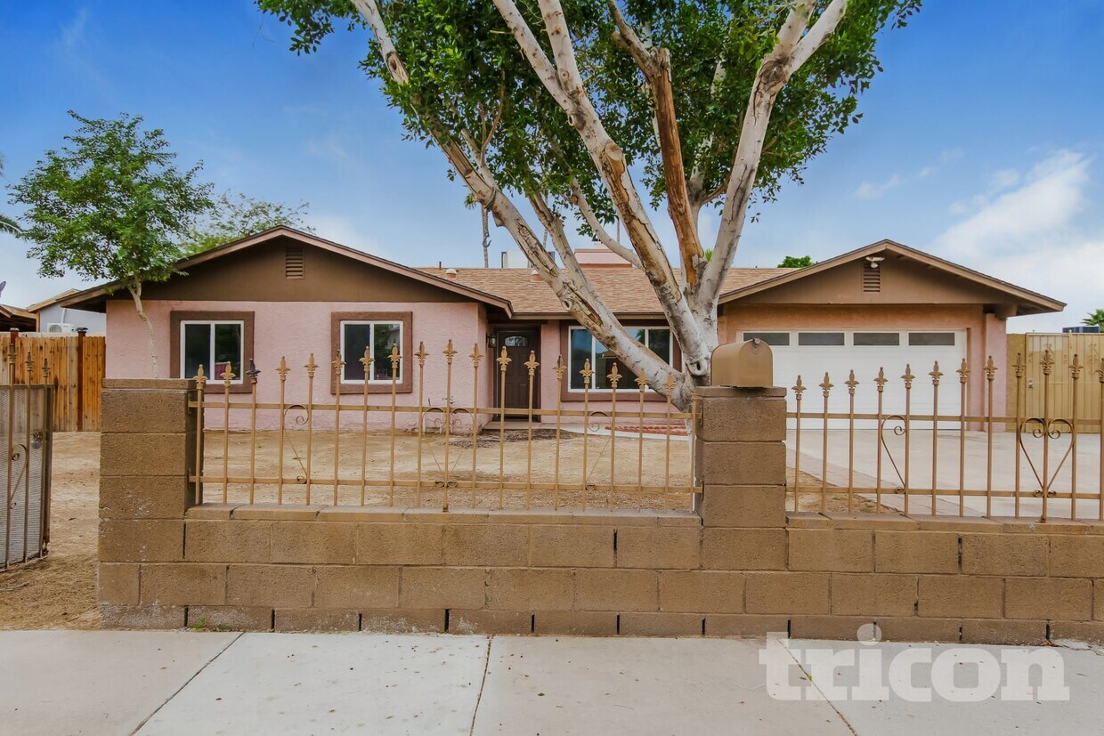 Foto principal - 8434 S 19th St