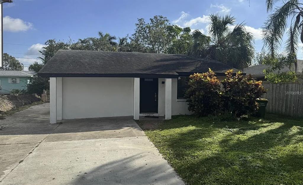 Foto principal - 3524 Chapel Dr