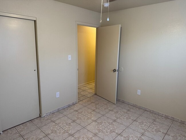 Building Photo - 4 Bedroom 2 Bath Corner Lot Home