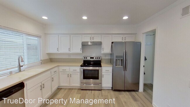 Building Photo - 3 br, 2.5 bath House - 10357 Powderhorn Ri...