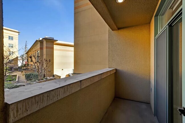 Foto del edificio - 144 S 3rd St