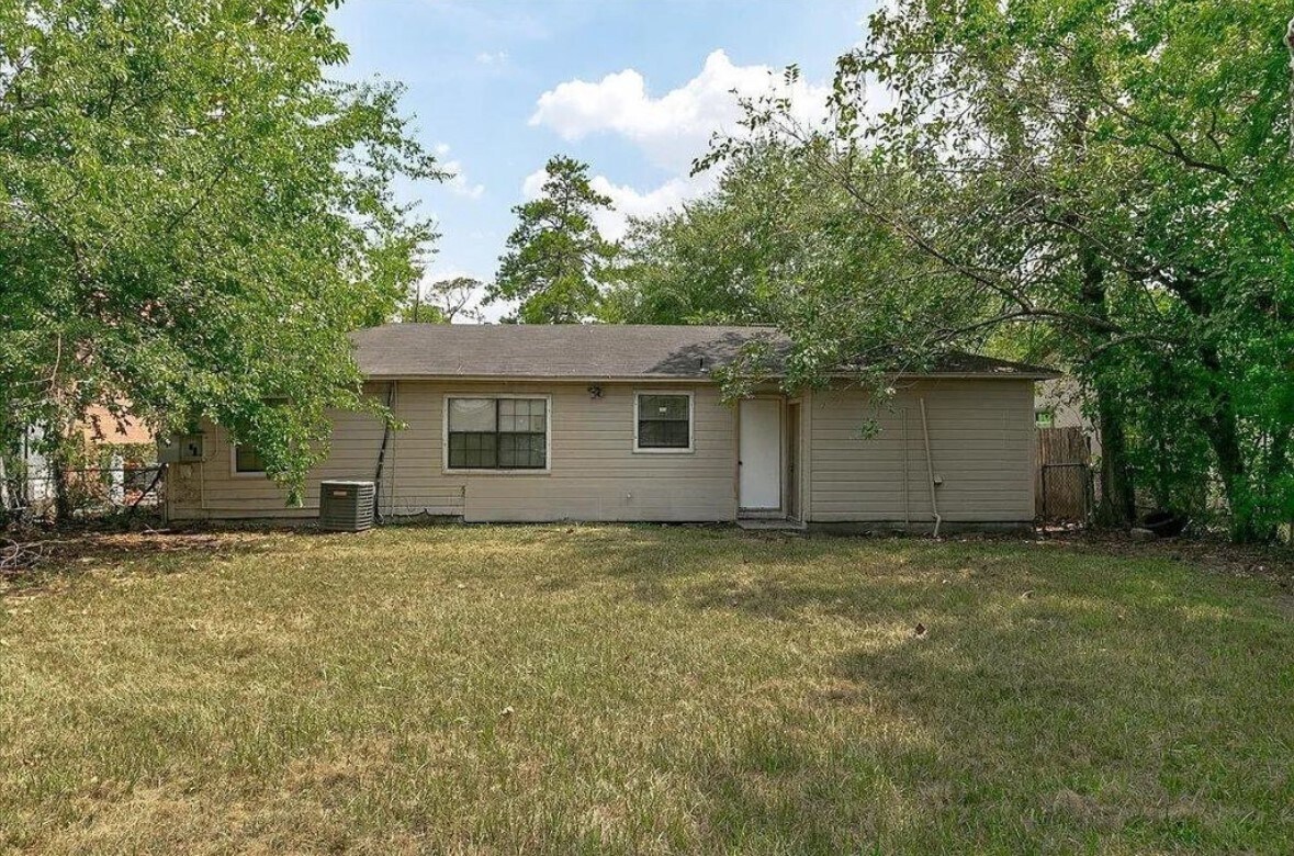 Foto del edificio - 9033 Oak Knoll Ln