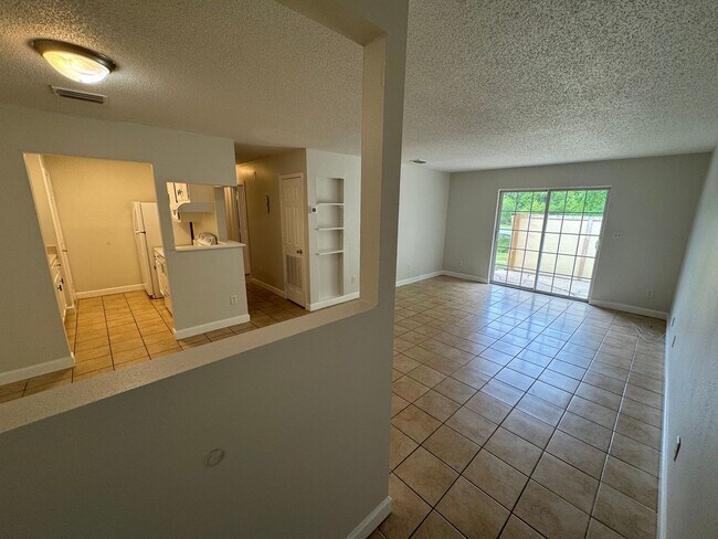 Building Photo - Gulf Breeze - Greenbriar Estates - 2 bed, ...