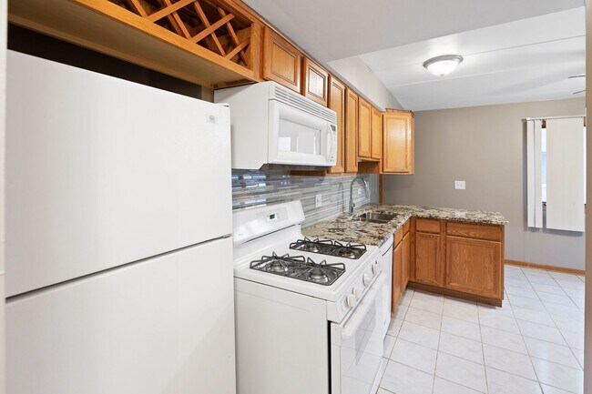 Foto del edificio - 5359 Edison Ave