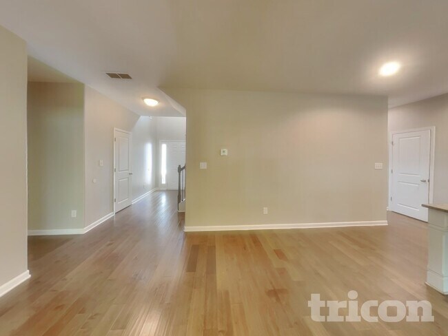 Foto del edificio - 30 Doolittle Ct