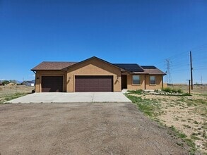 Building Photo - 1073 E Platteville Blvd