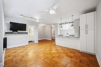 Building Photo - 2601 Pennsylvania Ave