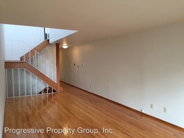 Building Photo - 1245-1247 Broderick St