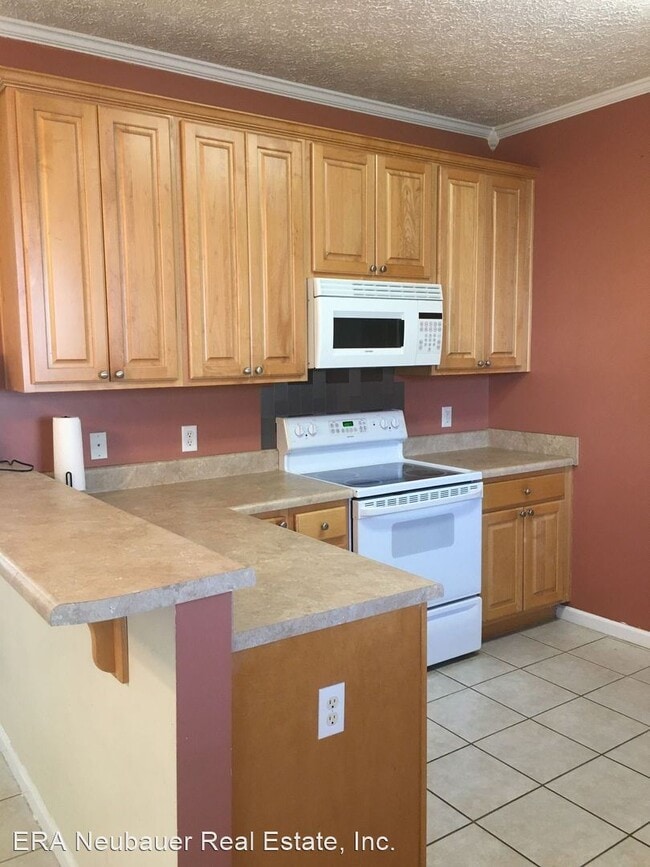 Building Photo - 3 br, 2.5 bath House - 2615 Oakmont Drive