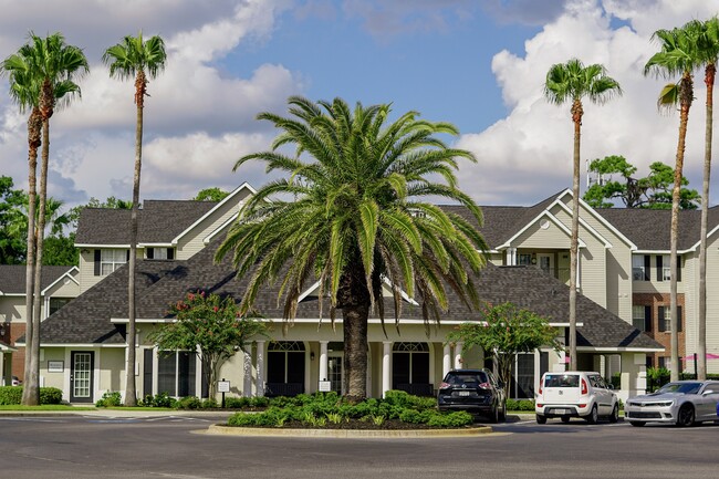 Building Photo - Palm Club Apartment Homes