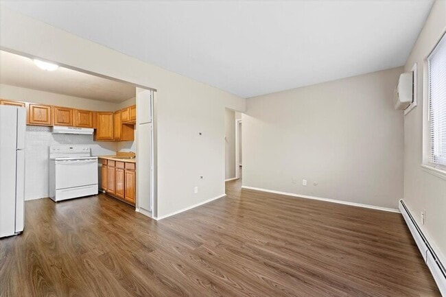 Foto del edificio - 1778 Goddard Rd