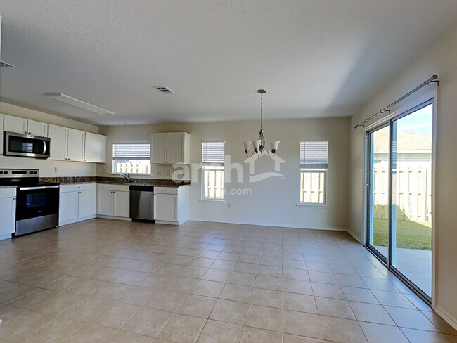 Foto del edificio - 77088 Cobblestone Dr