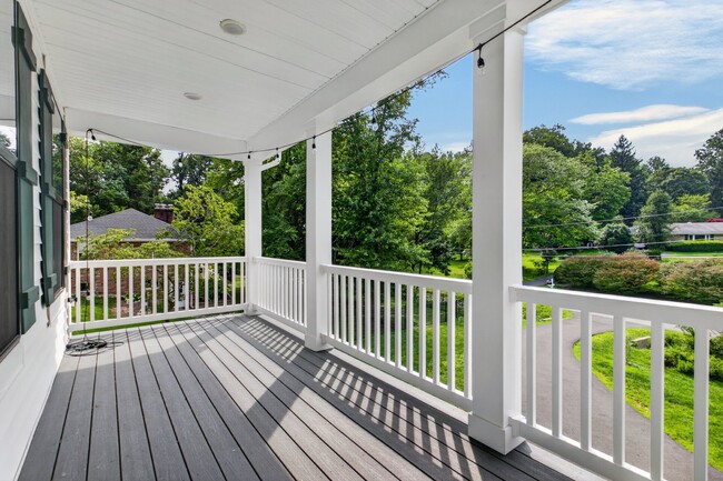 Photo - 15717 Tierra Dr (Silver Spring, MD) House