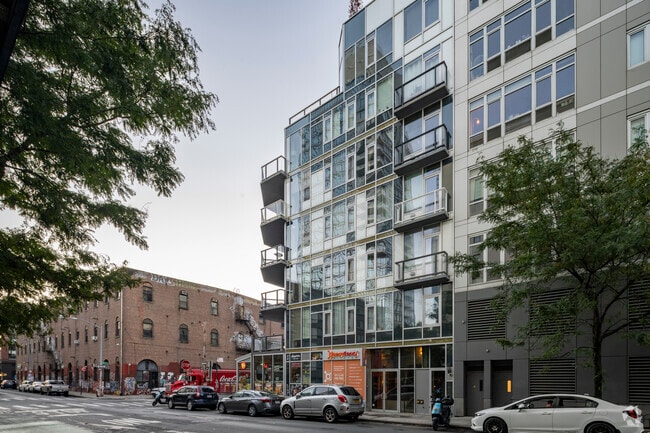 Foto del edificio - 40 N 4th St