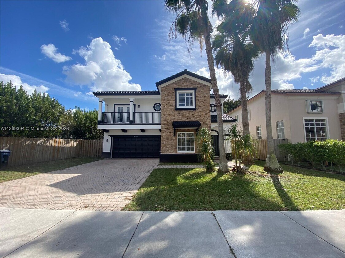 16350 SW 50th Ter, Miami, FL 33185 House Rental in Miami, FL
