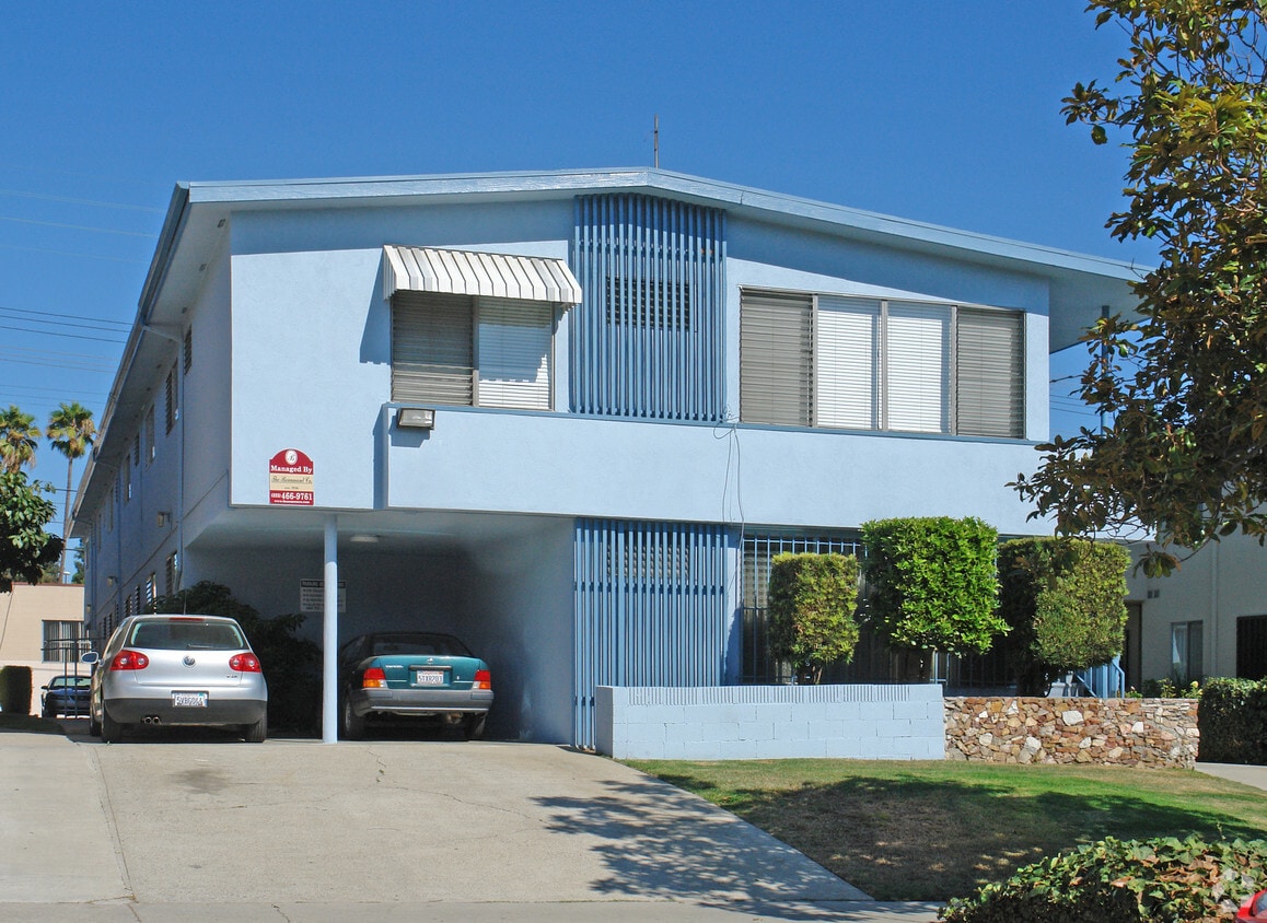 Building Photo - 618 N Hayworth Ave