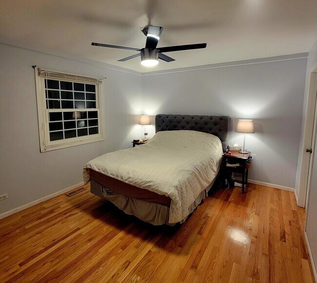 Foto del edificio - 1104 Darrow Ave