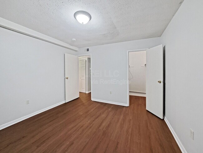 Foto del edificio - 3105 Fordhaven Rd