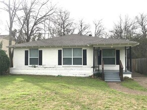 Building Photo - 4302 Sexton Ln