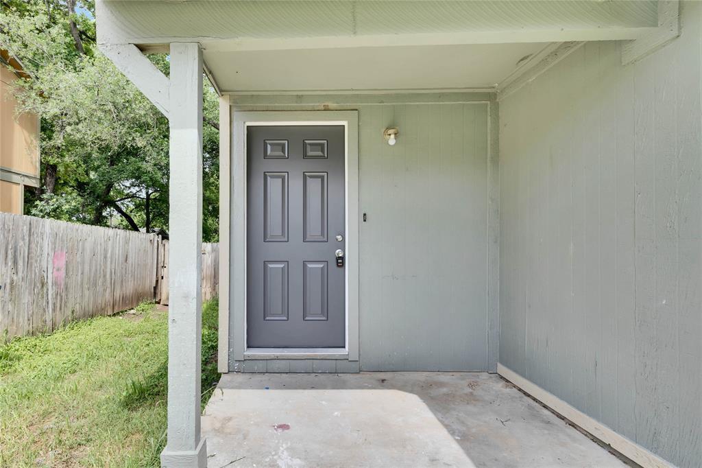 1308 Cool Shadow Dr, Del Valle, TX 78617 Townhome Rentals in Del