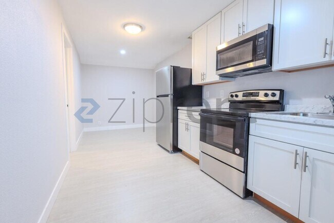 Foto del edificio - 7057 Forman Way