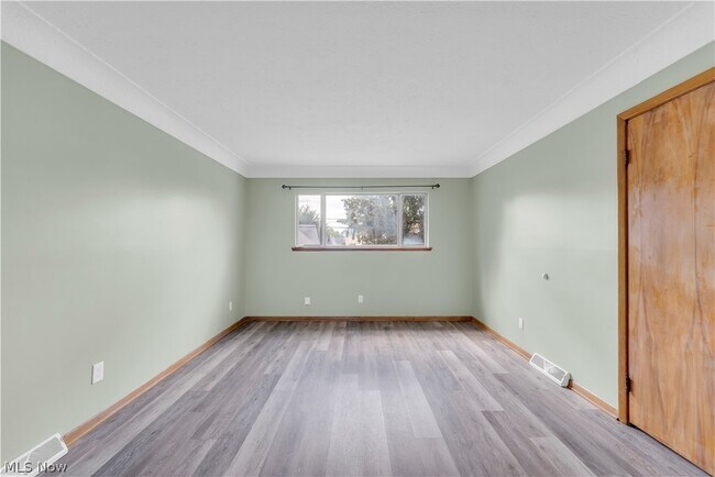 Building Photo - 14152 Berwyn Ave