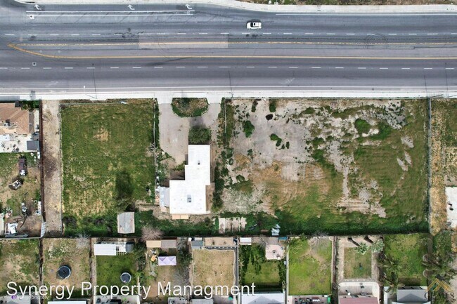 Foto del edificio - 2 br, 2 bath House - 2833 Hosking Avenue