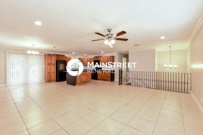 Photo - 5 Bedroom Pet-Friendly Home in APOPKA, FL ...