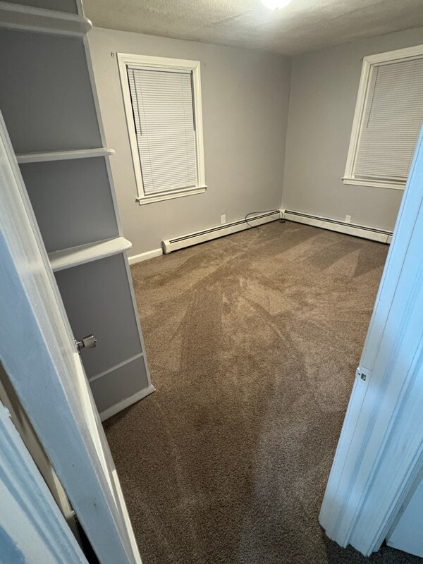 Building Photo - 240 E Avon Rd