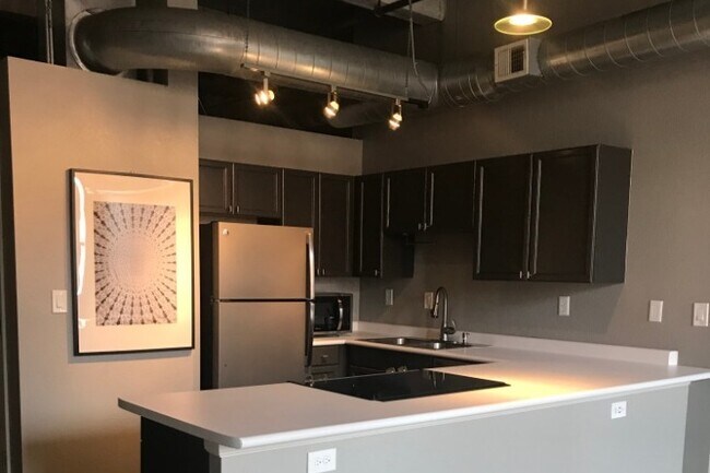 Foto del edificio - 715 May St